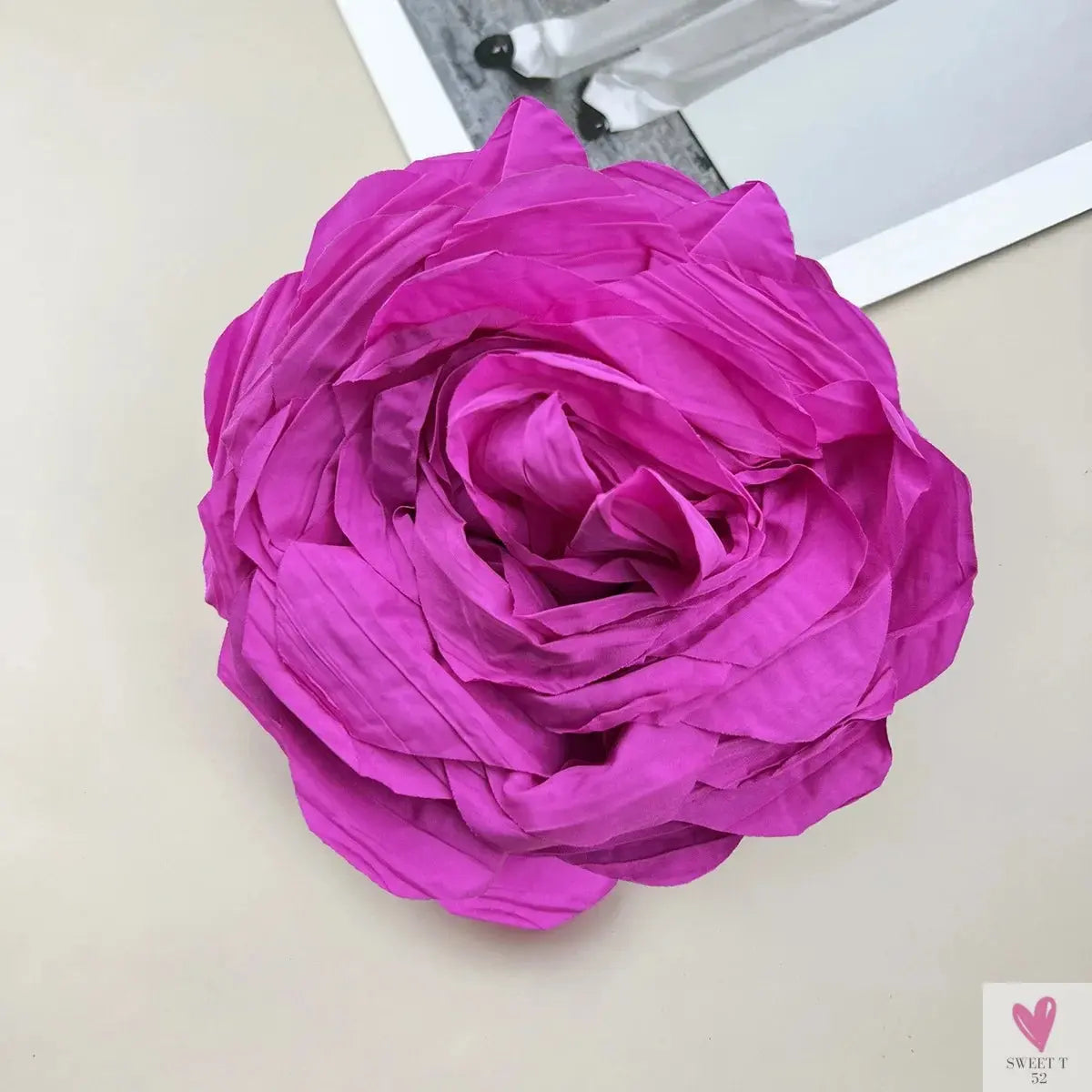 Large Flower - 16 cm Temperament Brooch Pin/Hair Pin - Handmade Flower, Versatile Clothing Accessory, Chest Flower Corsage Sweet T 52