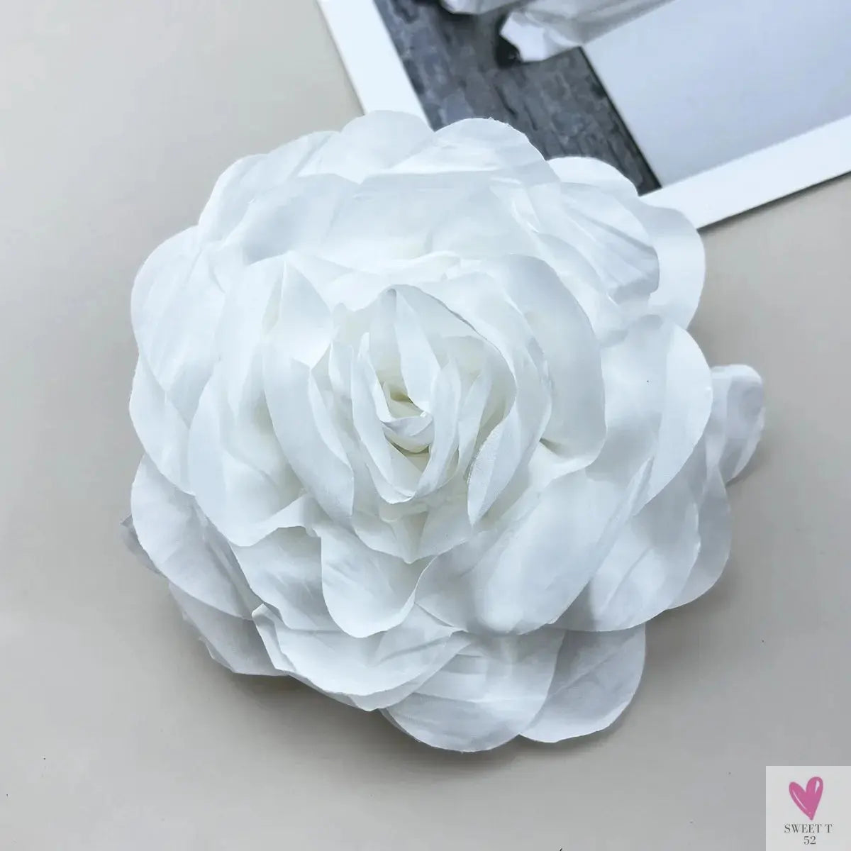 Large Flower - 16 cm Temperament Brooch Pin/Hair Pin - Handmade Flower, Versatile Clothing Accessory, Chest Flower Corsage Sweet T 52