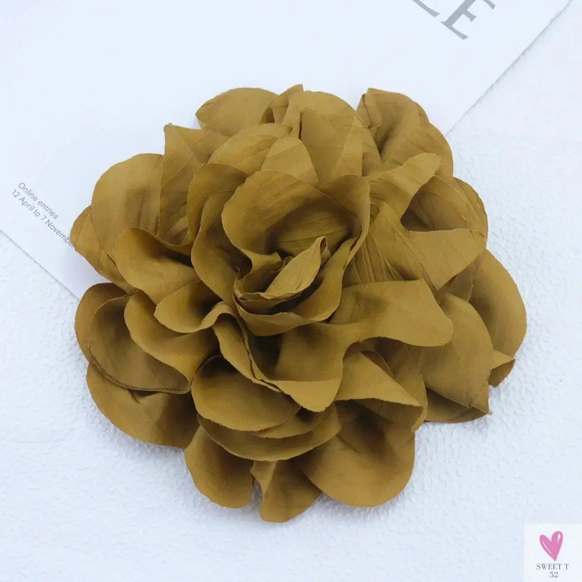 Large Flower - 16 cm Temperament Brooch Pin/Hair Pin - Handmade Flower, Versatile Clothing Accessory, Chest Flower Corsage Sweet T 52