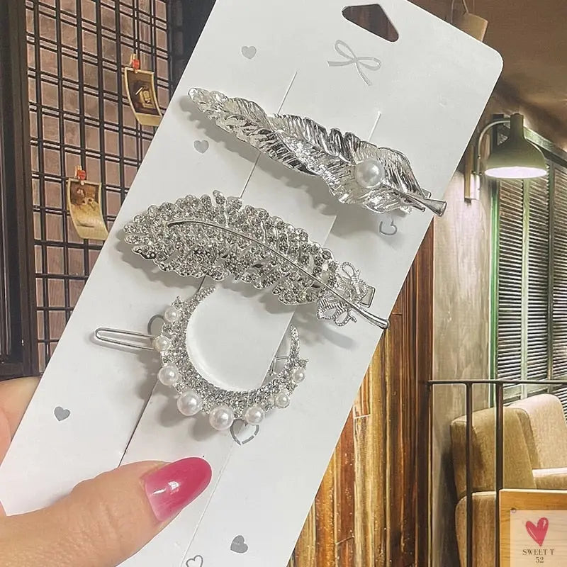 Crystal/Flower/Star/Pearl Hair Pins for Women and Girls With Diamond Duckbill Clip