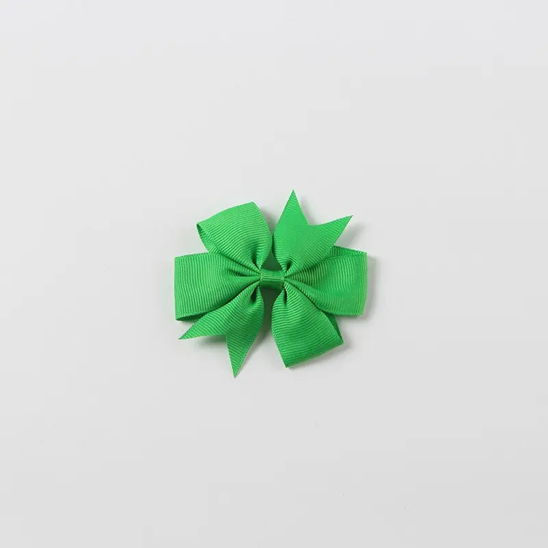 20 Piece Hair Accessory Assortment for Babies and Girls - Bows, clips and pins