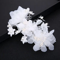 White Flower Combs for Women and Girls - Elegant Fashionable Hair Combs in Lace