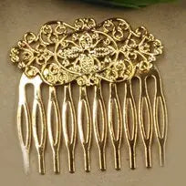 Vintage Fashion Hair Combs for Women and Girls in a Flower Design