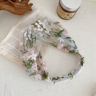 Women's fashion simple embroidery flower headband