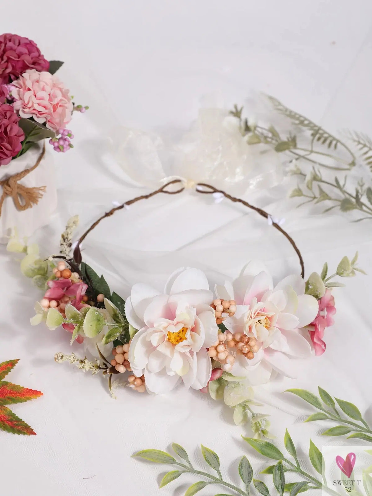 A female super Sensen department simulation flower flower seaside vacation tour shot headwear wreath SWEET T 52