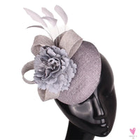 Fascinator Headwear for Women, Fashion Headdress for Weddings, Dinner Parties, Events. New Chic Headwear. SWEET T 52