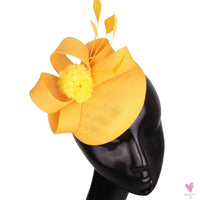 Fascinator Headwear for Women, Fashion Headdress for Weddings, Dinner Parties, Events. New Chic Headwear. SWEET T 52