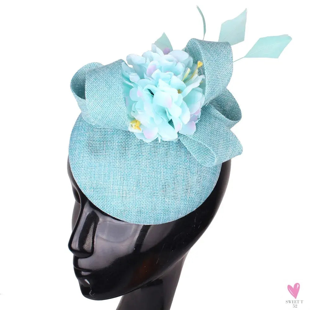 Fascinator Headwear for Women, Fashion Headdress for Weddings, Dinner Parties, Events. New Chic Headwear. SWEET T 52