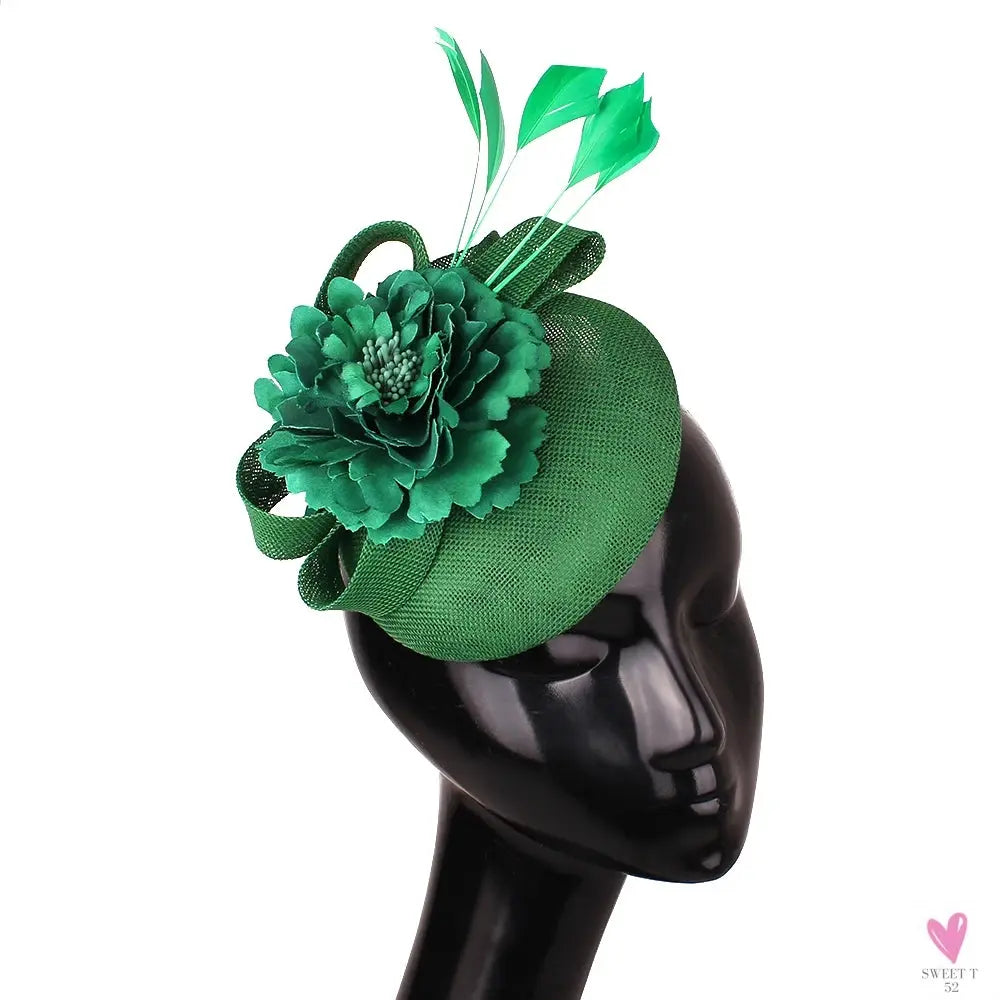 Fascinator Headwear for Women, Fashion Headdress for Weddings, Dinner Parties, Events. New Chic Headwear. SWEET T 52
