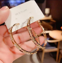 Luxury Personality Crystal Hoop Earrings for Women & Girls. Gold Color Fashion Jewelry Sweet T 52