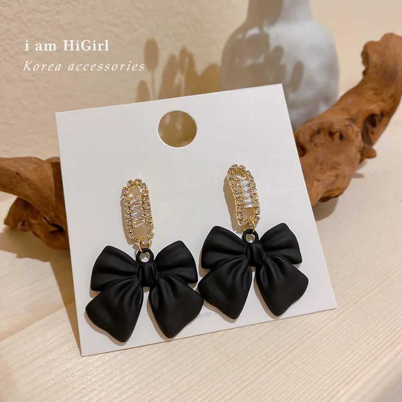 New Fashion Personality Golden Long Star Tassel Decorative Earrings for Women, Wedding Jewelry, Birthday Gift