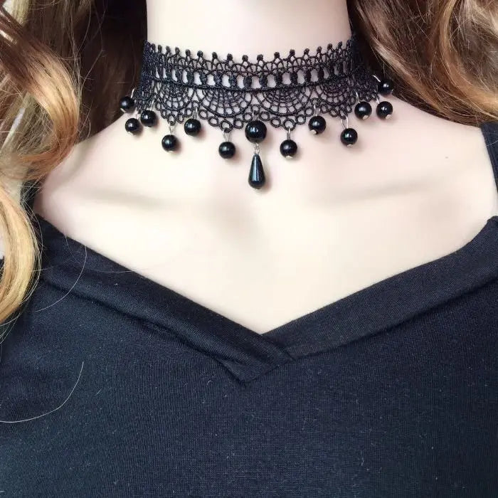 Velvet Fashion Choker Necklace for Women & Girls - Vintage Lace Necklace with Pendants