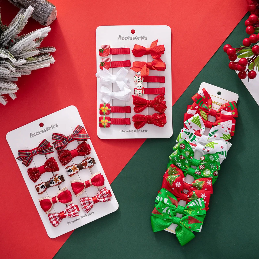 10Pcs/Lot Christmas Baby Girl Hair Clip Ribbons. Santa Claus/Gift Socks/Under Tree Hair Bows