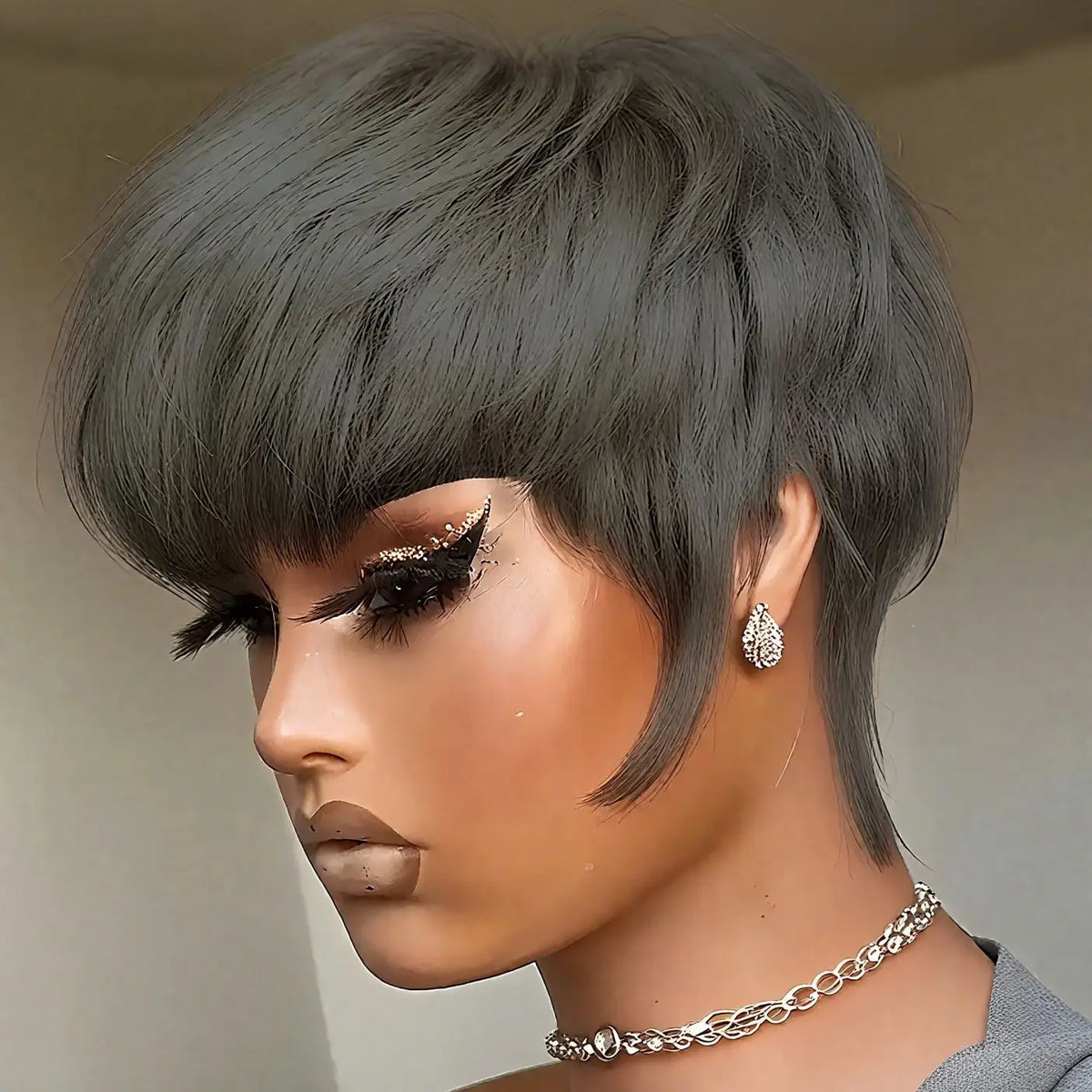Grey Color Style Human Hair Wig Short Straight Layered Hair Wigs For Women Machine Made Wig For Party And Daily Use Sweet T 52