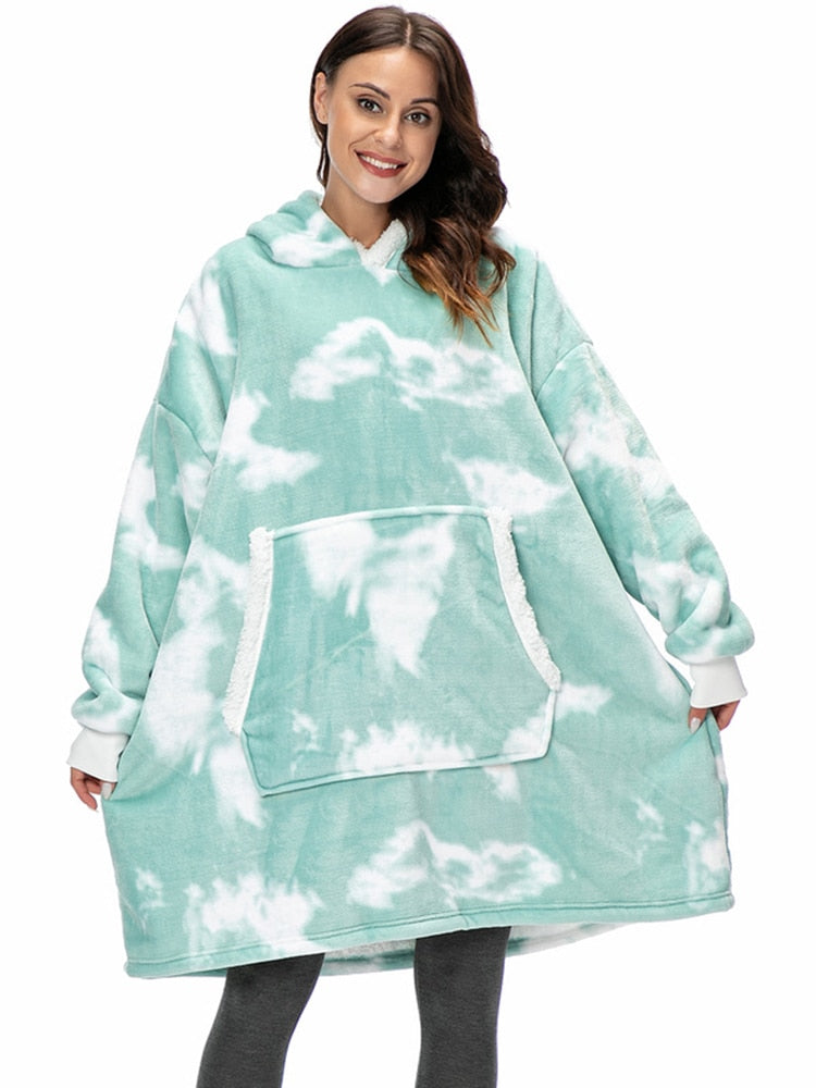 Oversized Hoodie TV Blanket/Sweatshirt for Women and Girls, Pockets & Fleece Lining