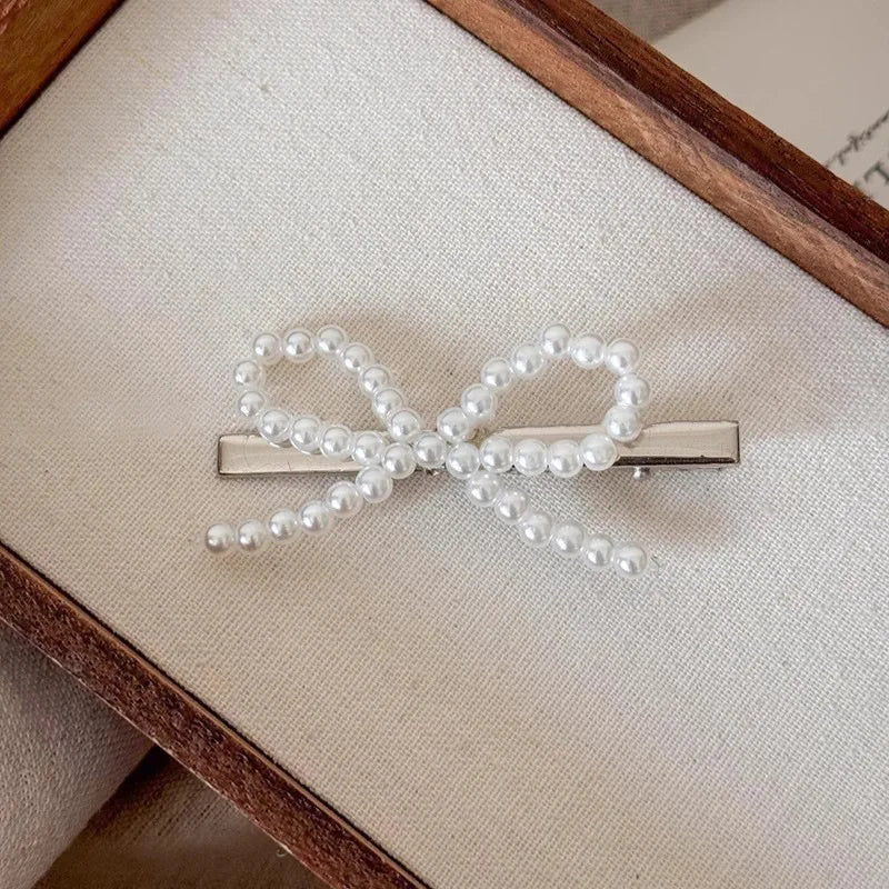 1 Pcs Simple Pearl Barrette Hair Clip for Women. Ladies Party Hair Accessories.