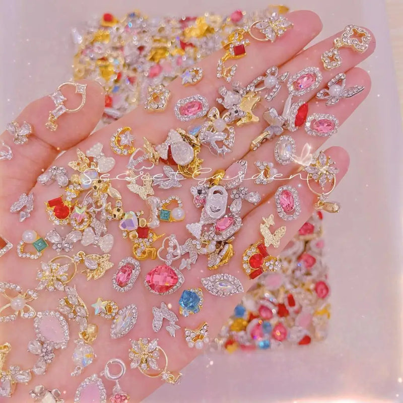 1 Bag Random Luxury Nail Art Dangle Jewelry, Mixed Style Nail Charms, Rhinestones 3D, 50 Pieces