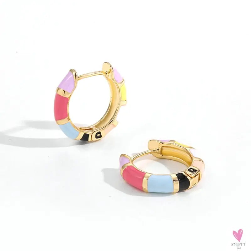 Vintage Enameled Flower Small Hoop Earrings - Trendy Geometric Statement, Round Circular Huggie Earrings for Women and Girls-earrings-SWEET T 52