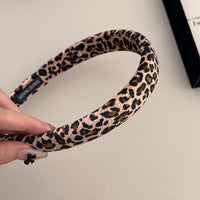 Vintage Leopard Print Velvet Headband
