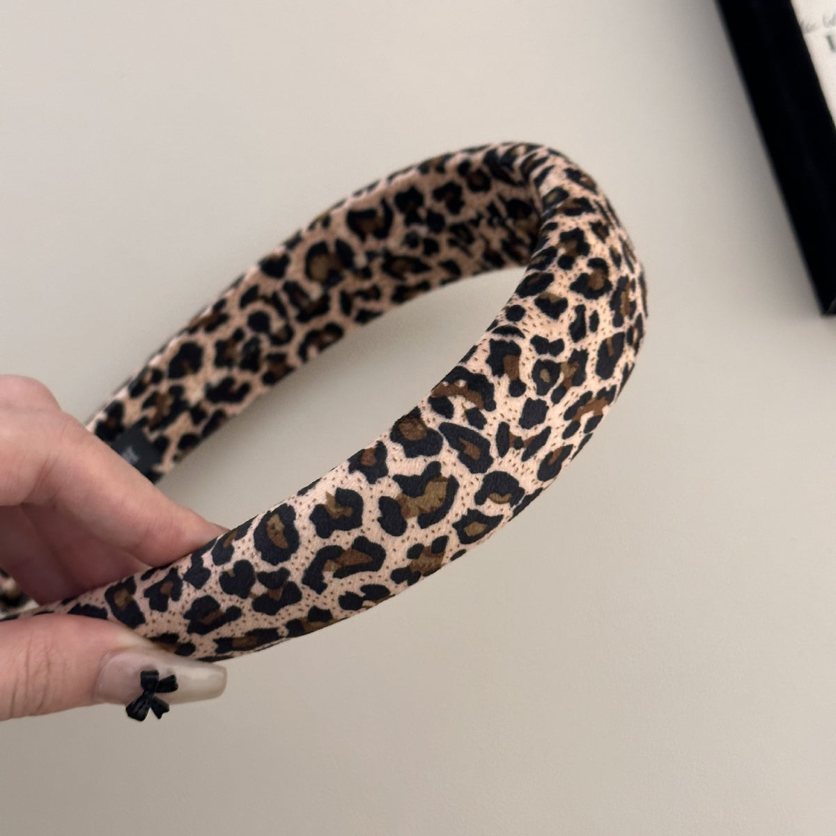 Vintage Leopard Print Velvet Headband