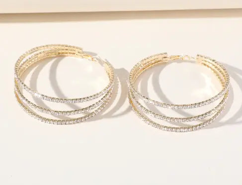 Layered C-Shaped Triple Circle Earrings