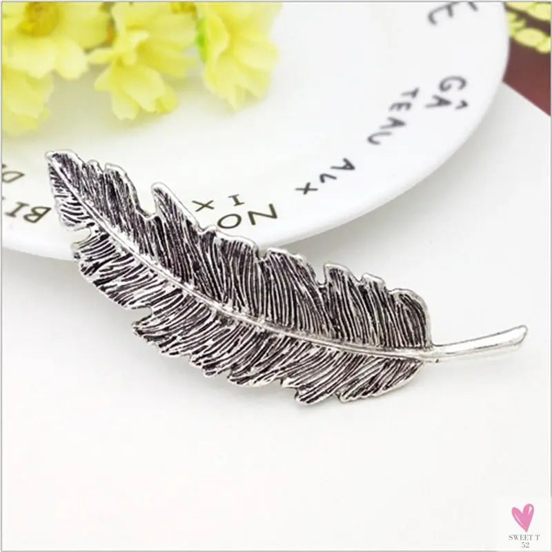 Chic Hair Accessories for Women and Girls - Barrettes, Hair Pins, Hair Clips, Hair Grips