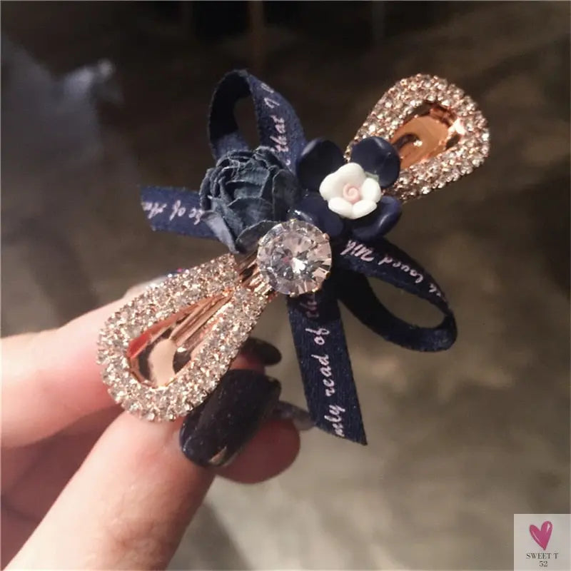 Decorative Flower/Bow/Ribbon/Crystal Hair Clip for Women & Girls - Chic and Smart