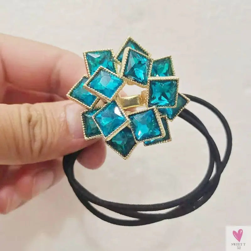 Exquisite Elastic Crystal Ponytail Hair Band for Women and Girls in a Patchwork Pattern