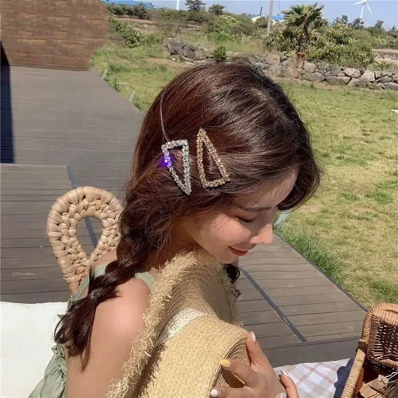 Pearl Hair Clips for Women and Girls - Heart Shape, Crystal Hair Accessories