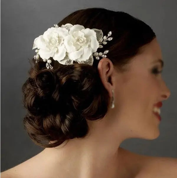 White Flower Combs for Women and Girls - Elegant Fashionable Hair Combs in Lace
