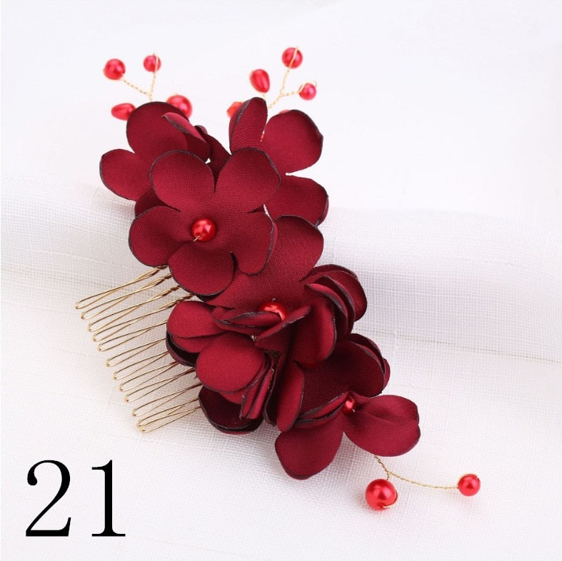 White Flower Combs for Women and Girls - Elegant Fashionable Hair Combs in Lace