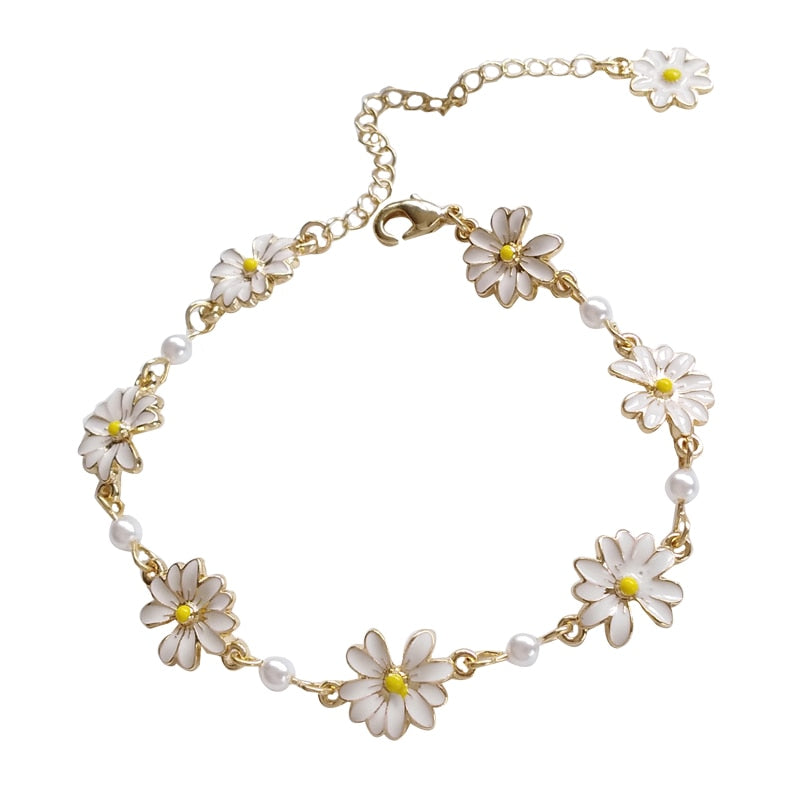 Lovely Daisy/Pearl Necklace or Bracelet for Women and Girls, Charm Bracelet or Pedant Necklace.