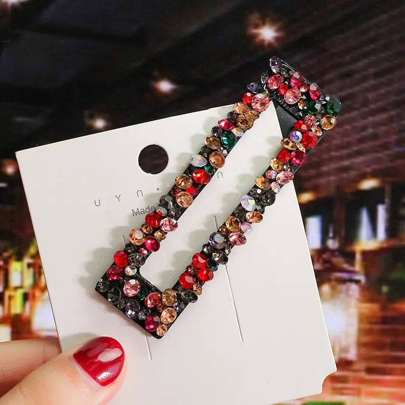 Pearl Hair Clips for Women and Girls - Heart Shape, Crystal Hair Accessories