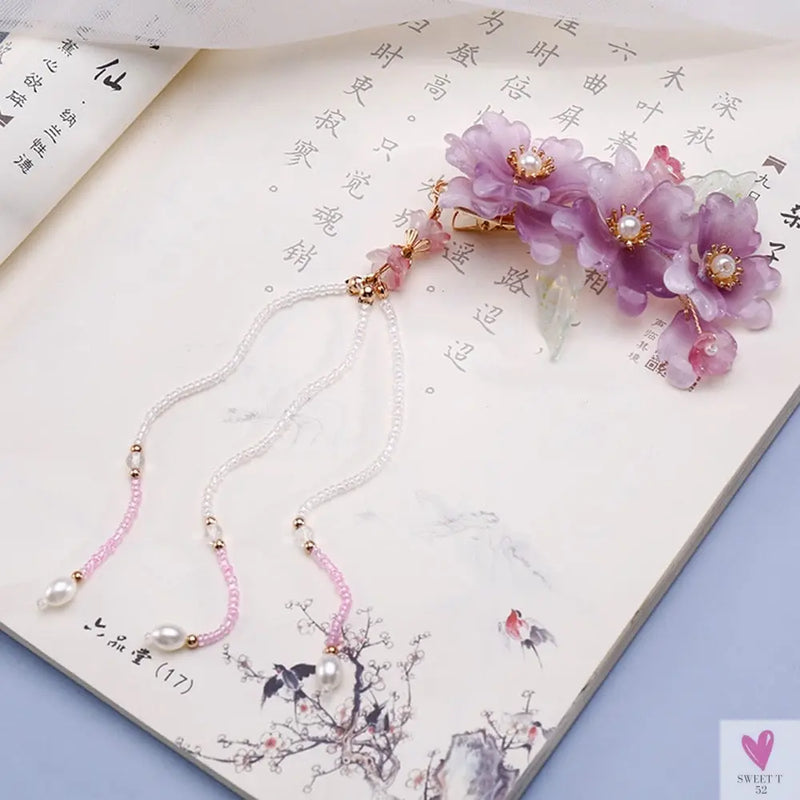 Handmade Acrylic Flower Style Hair Clip for Women and Girls - Chic Hair Jewelry