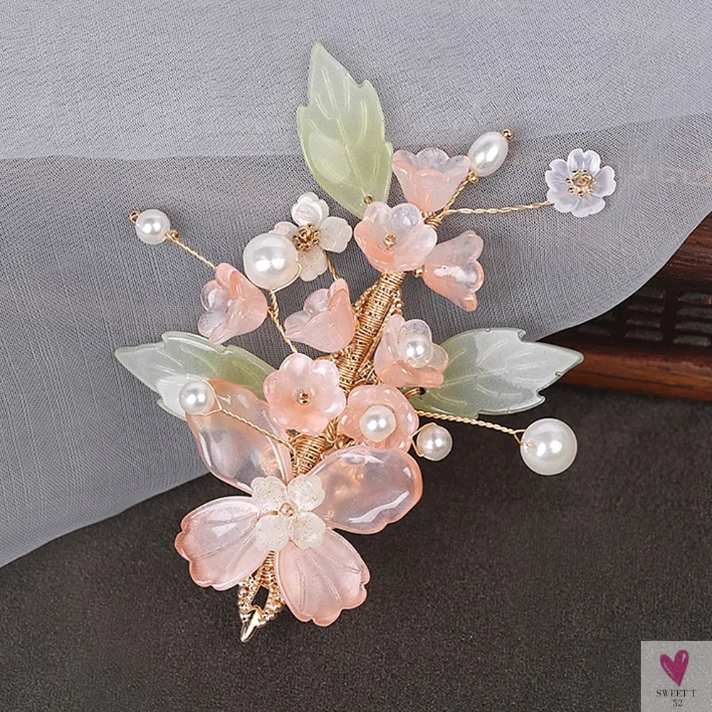 Handmade Acrylic Flower Style Hair Clip for Women and Girls - Chic Hair Jewelry