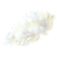 White Flower Combs for Women and Girls - Elegant Fashionable Hair Combs in Lace