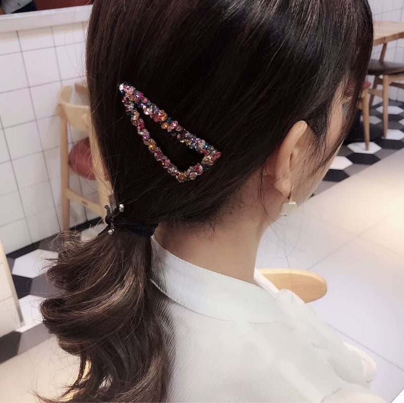 Pearl Hair Clips for Women and Girls - Heart Shape, Crystal Hair Accessories