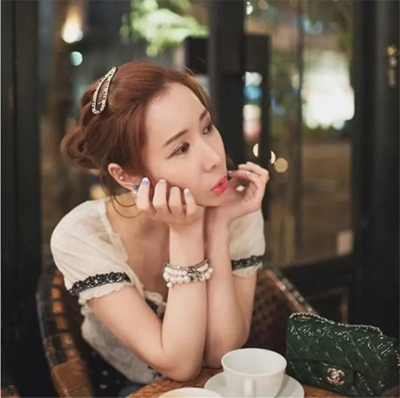 Pearl Hair Clips for Women and Girls - Heart Shape, Crystal Hair Accessories