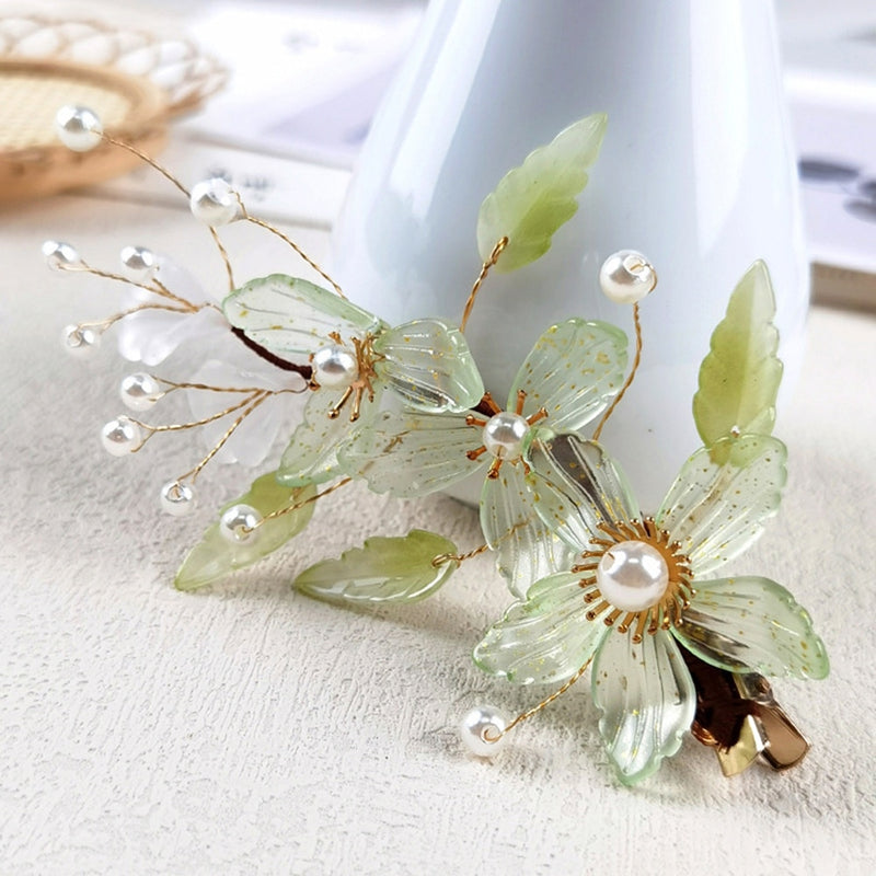 Handmade Acrylic Flower Style Hair Clip for Women and Girls - Chic Hair Jewelry