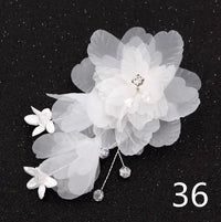 White Flower Combs for Women and Girls - Elegant Fashionable Hair Combs in Lace