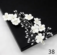 White Flower Combs for Women and Girls - Elegant Fashionable Hair Combs in Lace