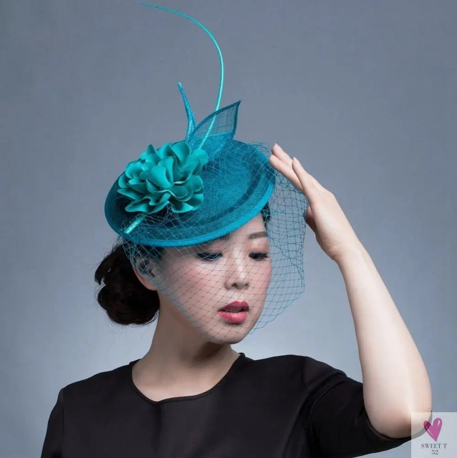Small Fascinator Hat for Women and Girls - Hair Clip/Pin - Yarn Feathered Flower Hair Accessories