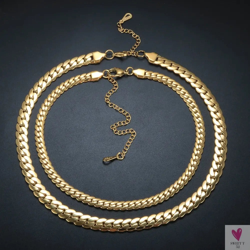 Women's Choker Style Necklace, Dangle Earrings and Bracelet Set in Gold