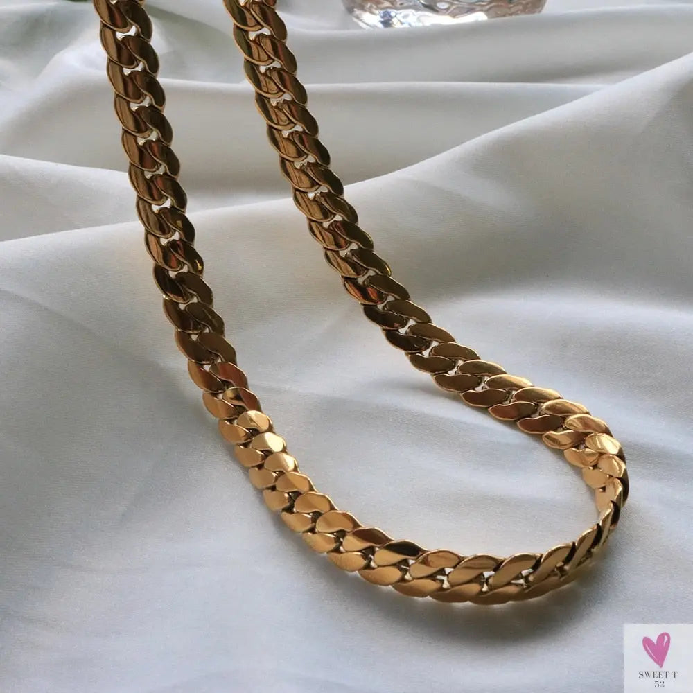 Women's Choker Style Necklace, Dangle Earrings and Bracelet Set in Gold