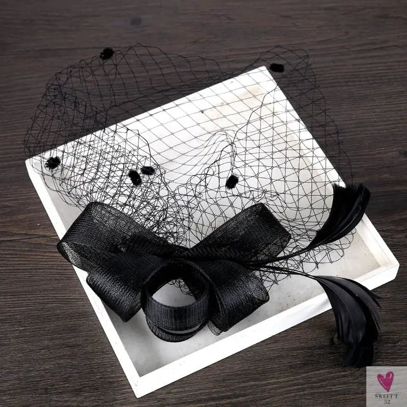 Women's Fashion Flower Fascinator - Feather/Bead Hair Clip/Corsage/Brooch Hair Accessories