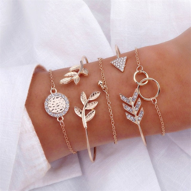 4 Pcs/set - Charm Bracelet Set With Lobster Clasp for Women and Girls