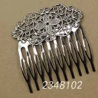 Vintage Fashion Hair Combs for Women and Girls in a Flower Design